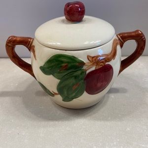 🟣 Vintage Franciscan Apple Sugar Bowl with Lid TV mark
